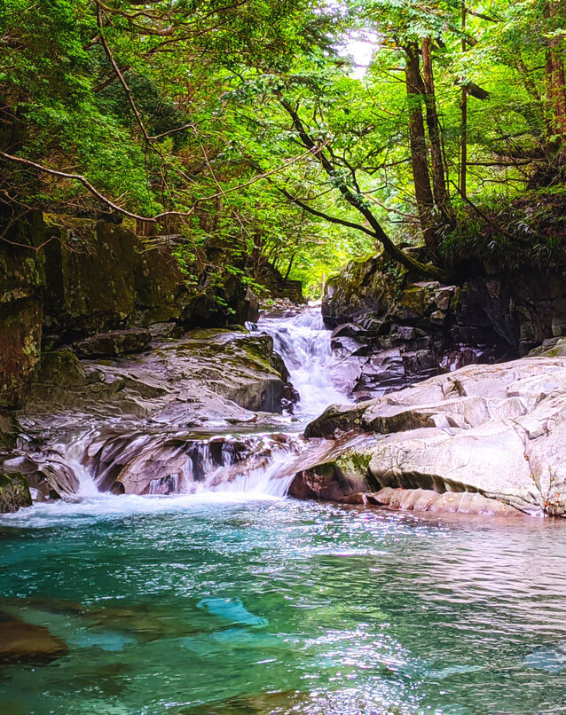 川遊び