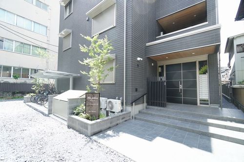 大宮駅から徒歩10分の築浅物件！