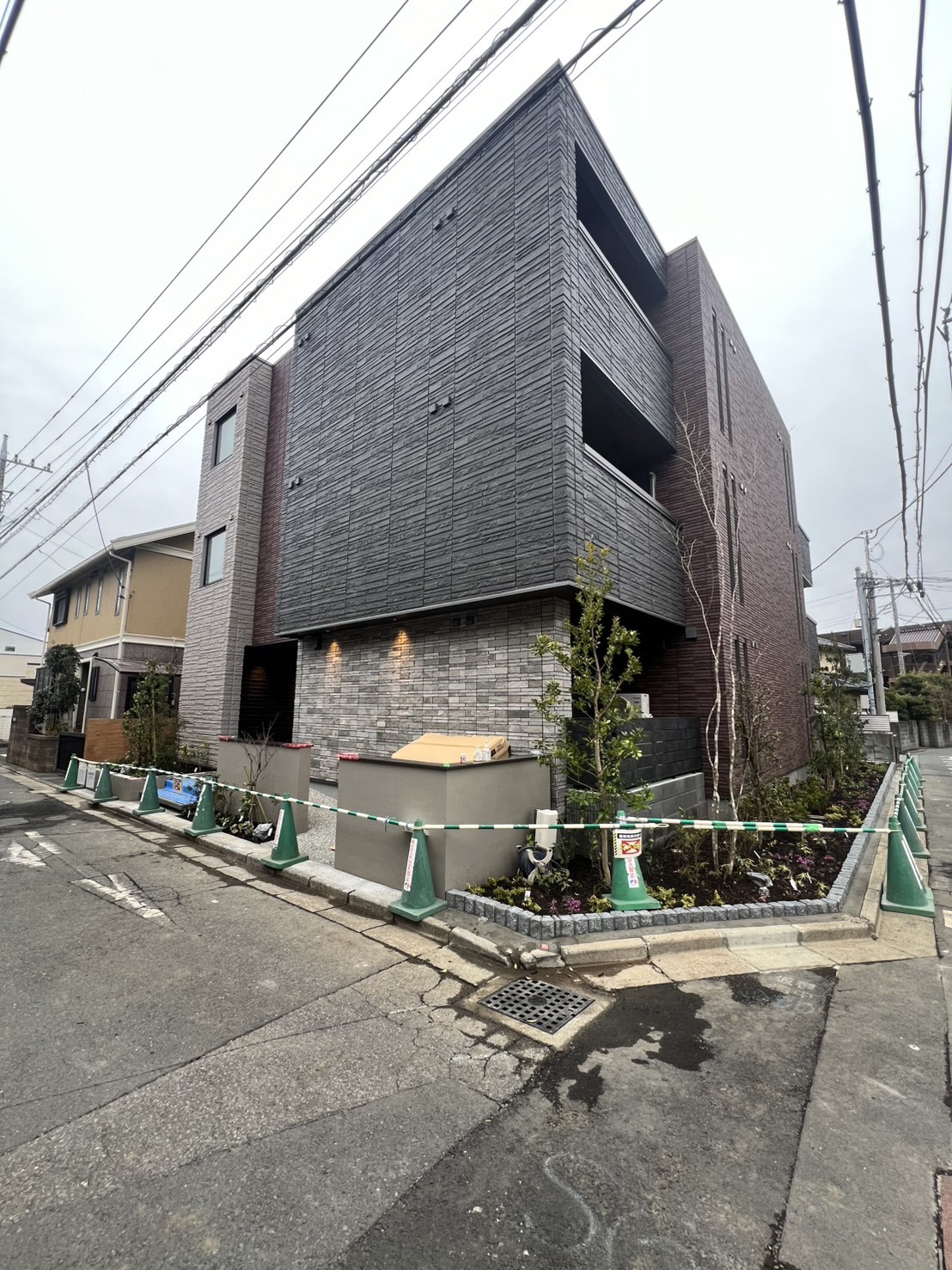 新築シャーメゾン　完成間近でえす