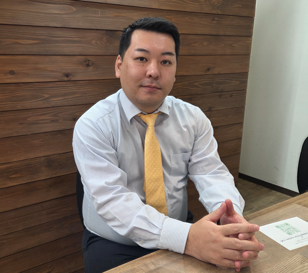 スタッフ紹介ページ(このタイトルは表示されません)