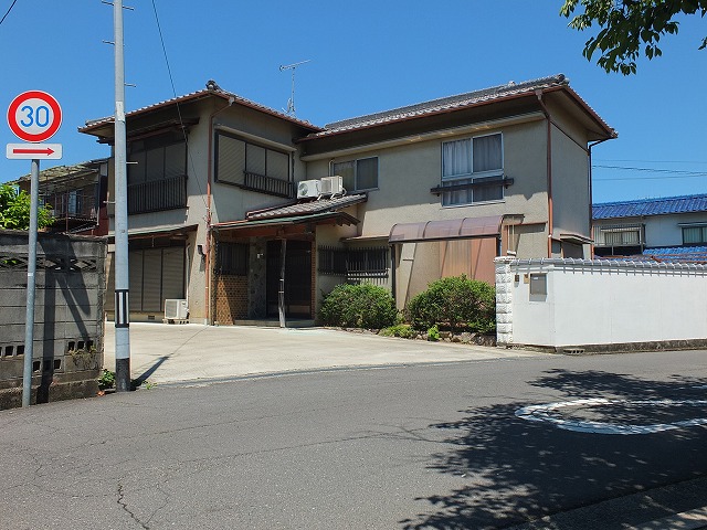 ☆価格変更☆高松市仏生山町　中古戸建　7DK　700万円
