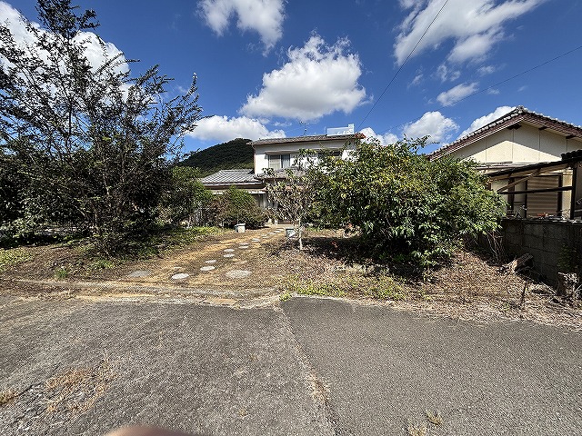 【新着物件】高松市三谷町売り土地　約118坪　300万円
