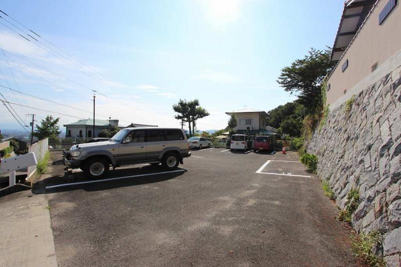 【新着物件】高松市屋島西町売り土地　約122坪　500万円