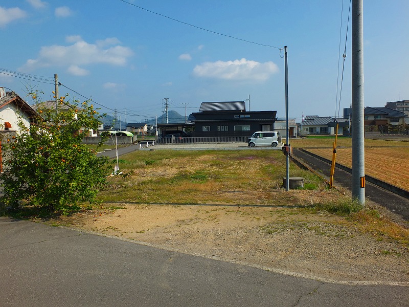 【新着物件】高松市三名町売り土地　約141坪　990万円