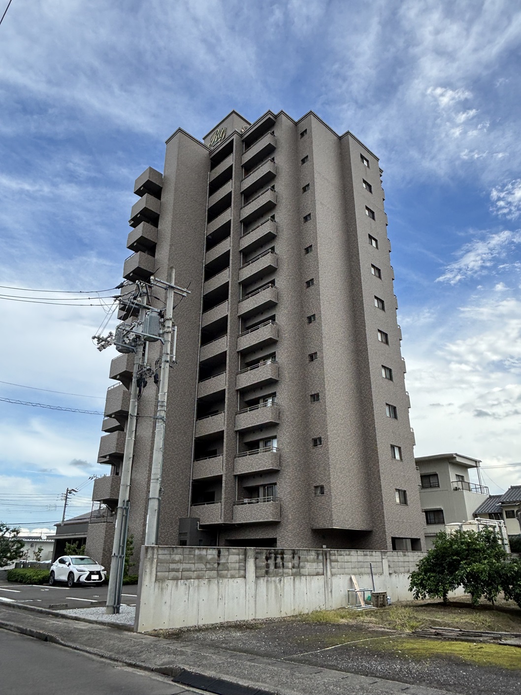 ☆価格変更☆ロイヤルガーデン上之町　3LDK　2440万円