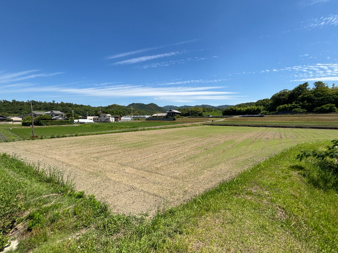 【新着物件】木田郡三木町田中売り土地　690坪　200万円