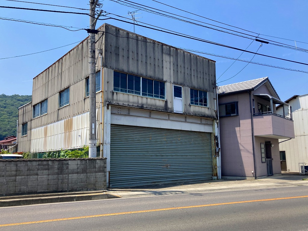 【新着物件】高松市松並町中古戸建と倉庫　990万円