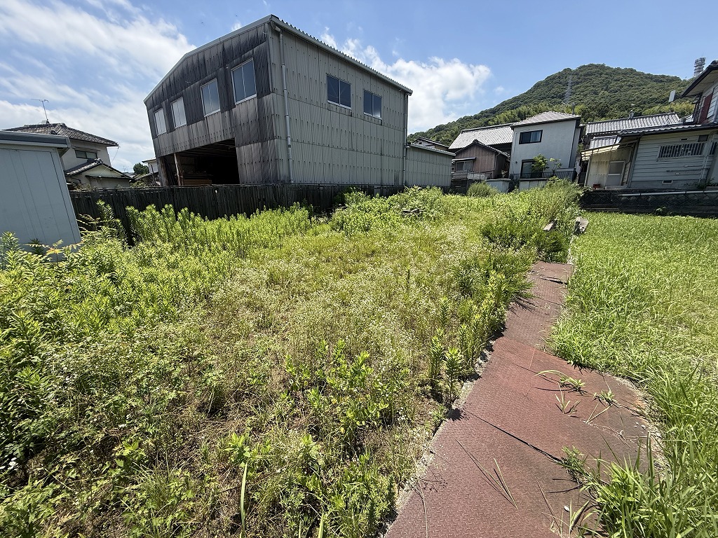 【新着物件】綾歌郡宇多津町　売り土地　資材置き場、菜園用地