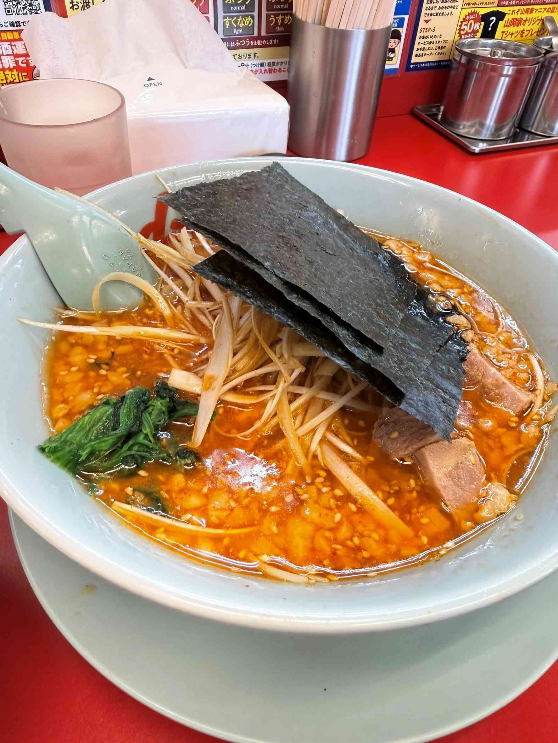【最近のランチ】山岡家の辛味噌ネギラーメンと、天ぷらのひらお。
