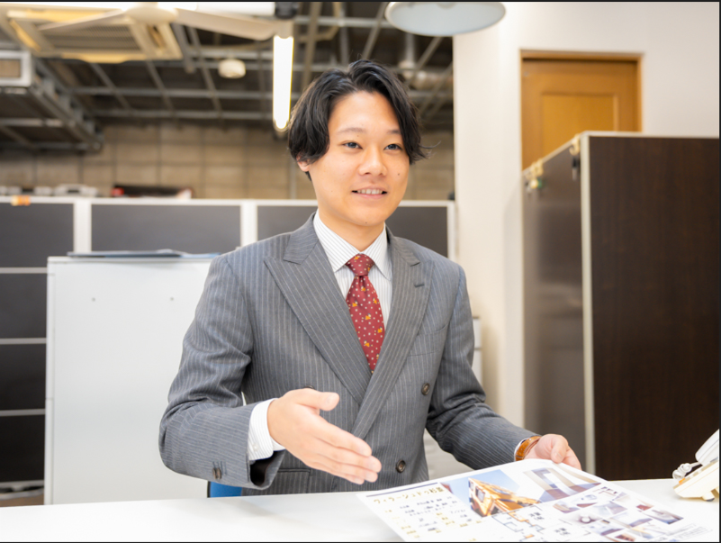 スタッフ紹介