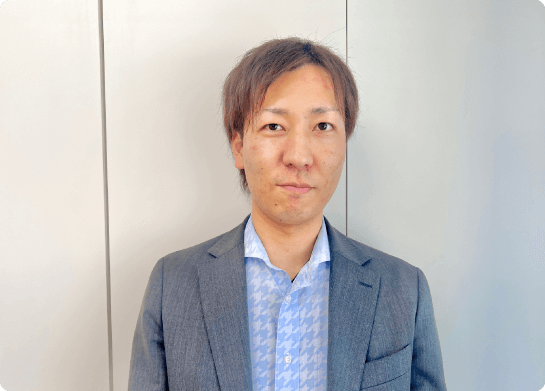 スタッフ紹介